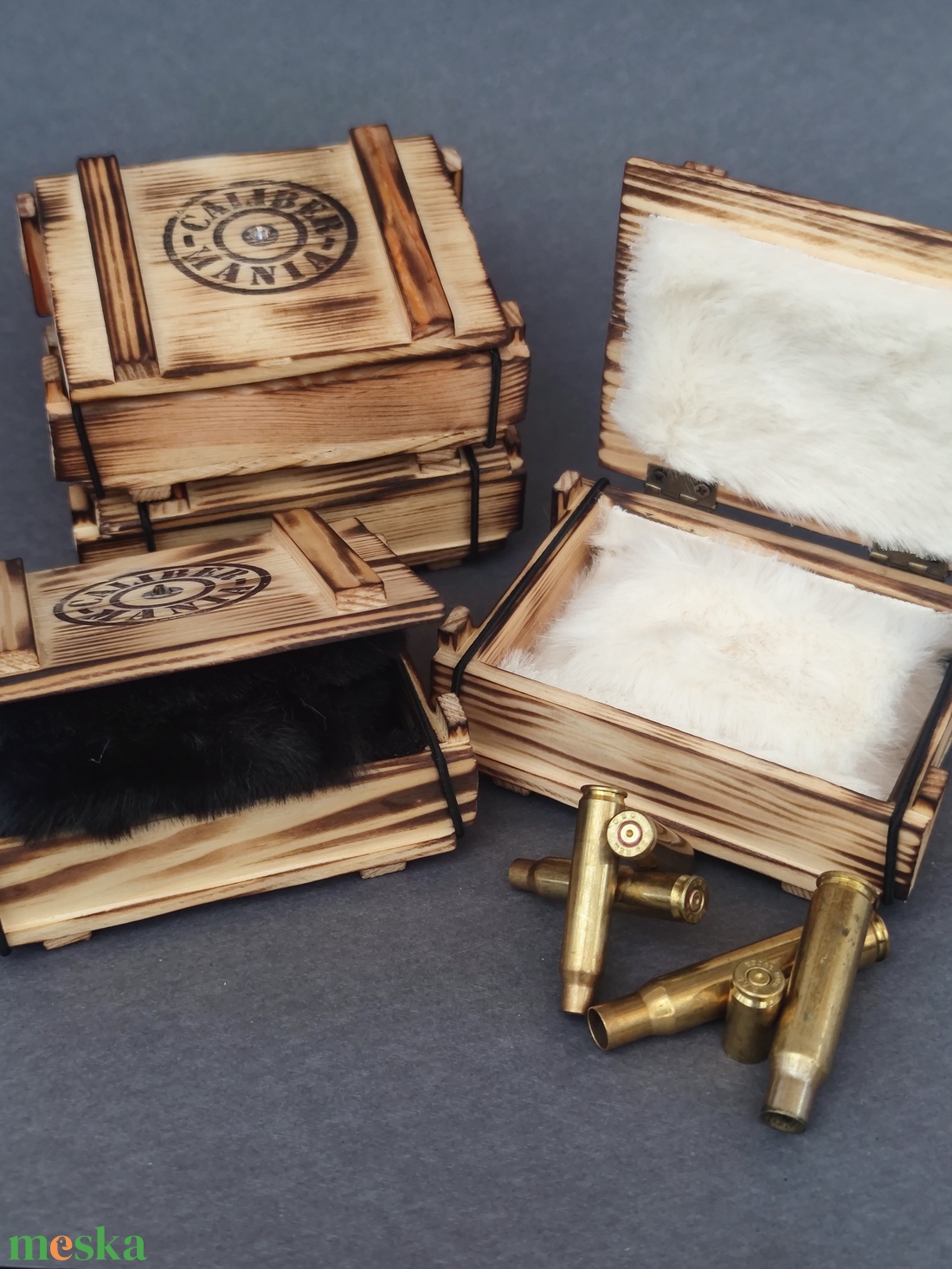 Női lőszeresláda, Töltény ékszer tartó, M méret - ékszer - ékszertartó - ékszerdoboz - Meska.hu