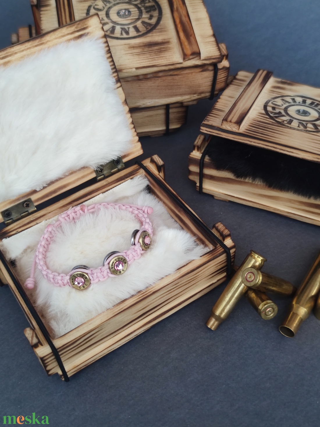 Női lőszeresláda, Töltény ékszer tartó, M méret - ékszer - ékszertartó - ékszerdoboz - Meska.hu