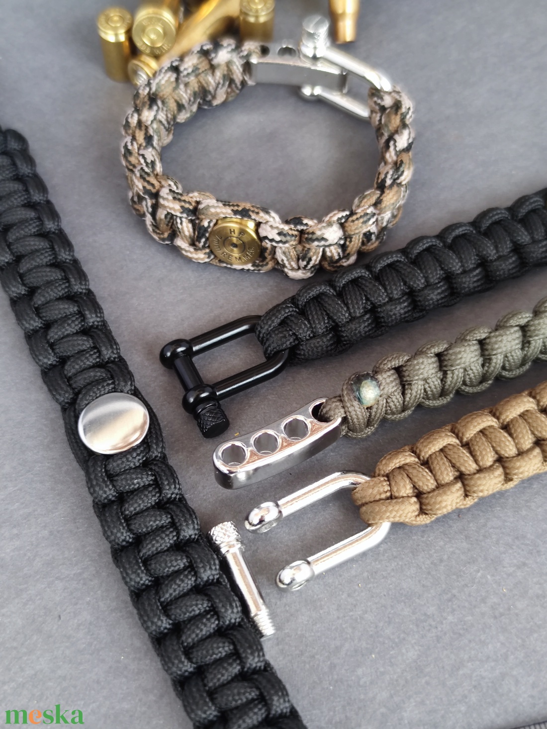  Töltény paracord karkötő, 1-lövetű MAX Vadászékszer - ékszer - karkötő - fonott karkötő - Meska.hu