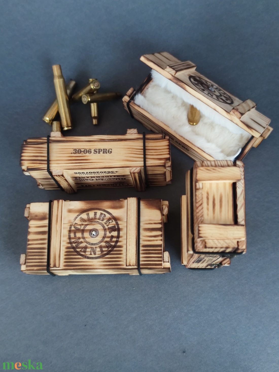 Női lőszeresláda, Töltény ékszer tartó, L méret - ékszer - ékszertartó - ékszerdoboz - Meska.hu