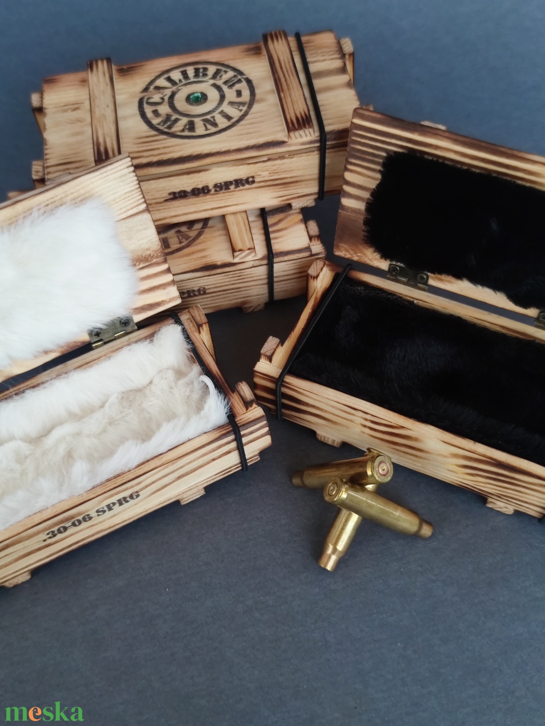 Női lőszeresláda, Töltény ékszer tartó, L méret - ékszer - ékszertartó - ékszerdoboz - Meska.hu