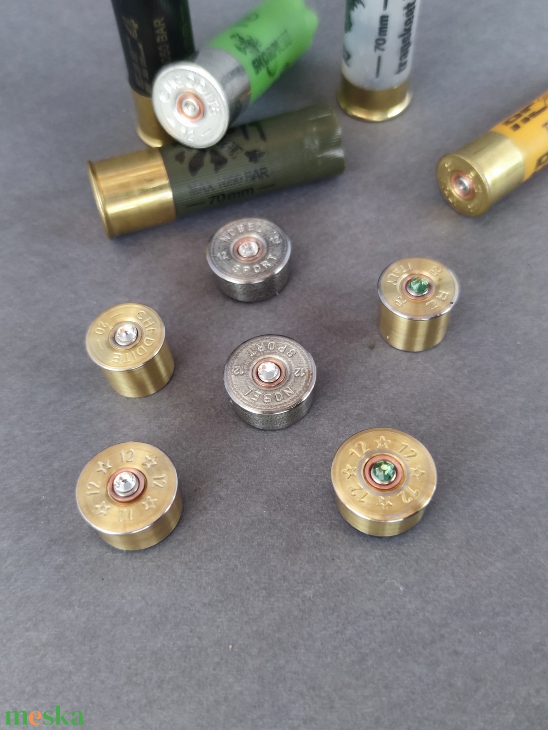 Női Töltény hűtőmágnes - otthon & életmód - konyhafelszerelés, tálalás - konyhai dekoráció - hűtőmágnes - Meska.hu