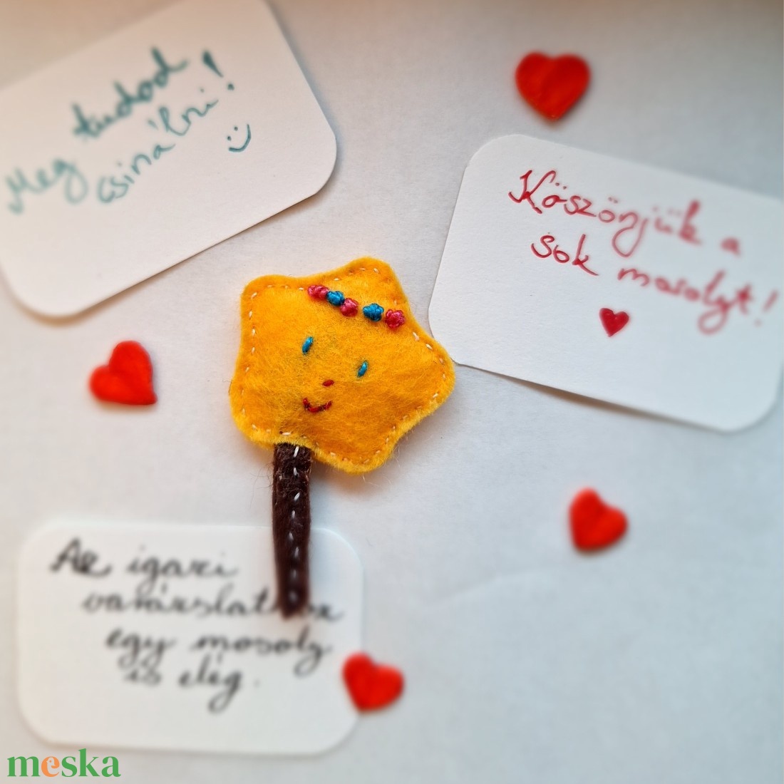 PocketLove Mosolygós varázspálca - játék & sport - plüssállat & játékfigura - más figura - Meska.hu PocketLove Mosolygós varázspálca - játék & sport - plüssállat & játékfigura - más figura - Meska.hu