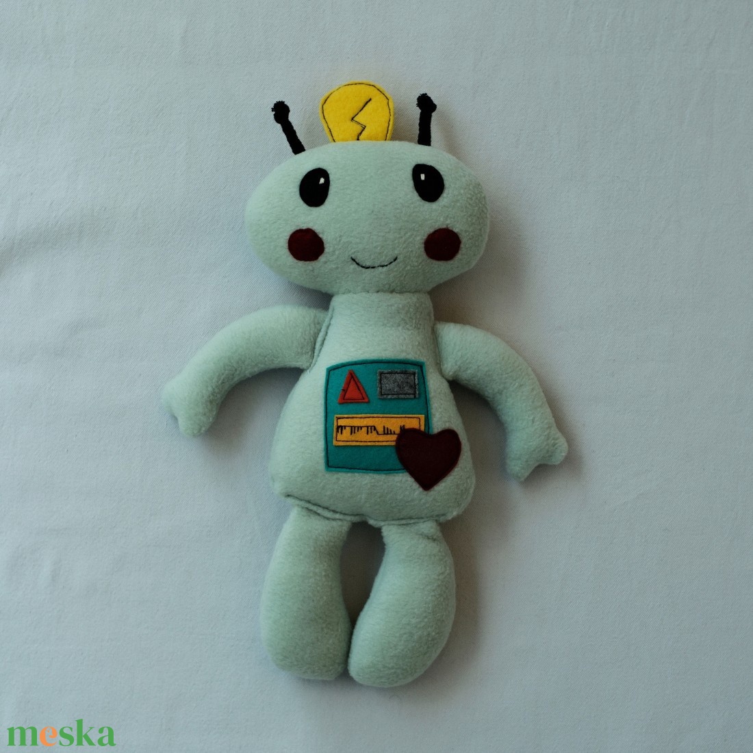 Halványkék Kisrobot, plüss robot - játék & sport - plüssállat & játékfigura - robot & gép - Meska.hu Halványkék Kisrobot, plüss robot - játék & sport - plüssállat & játékfigura - robot & gép - Meska.hu