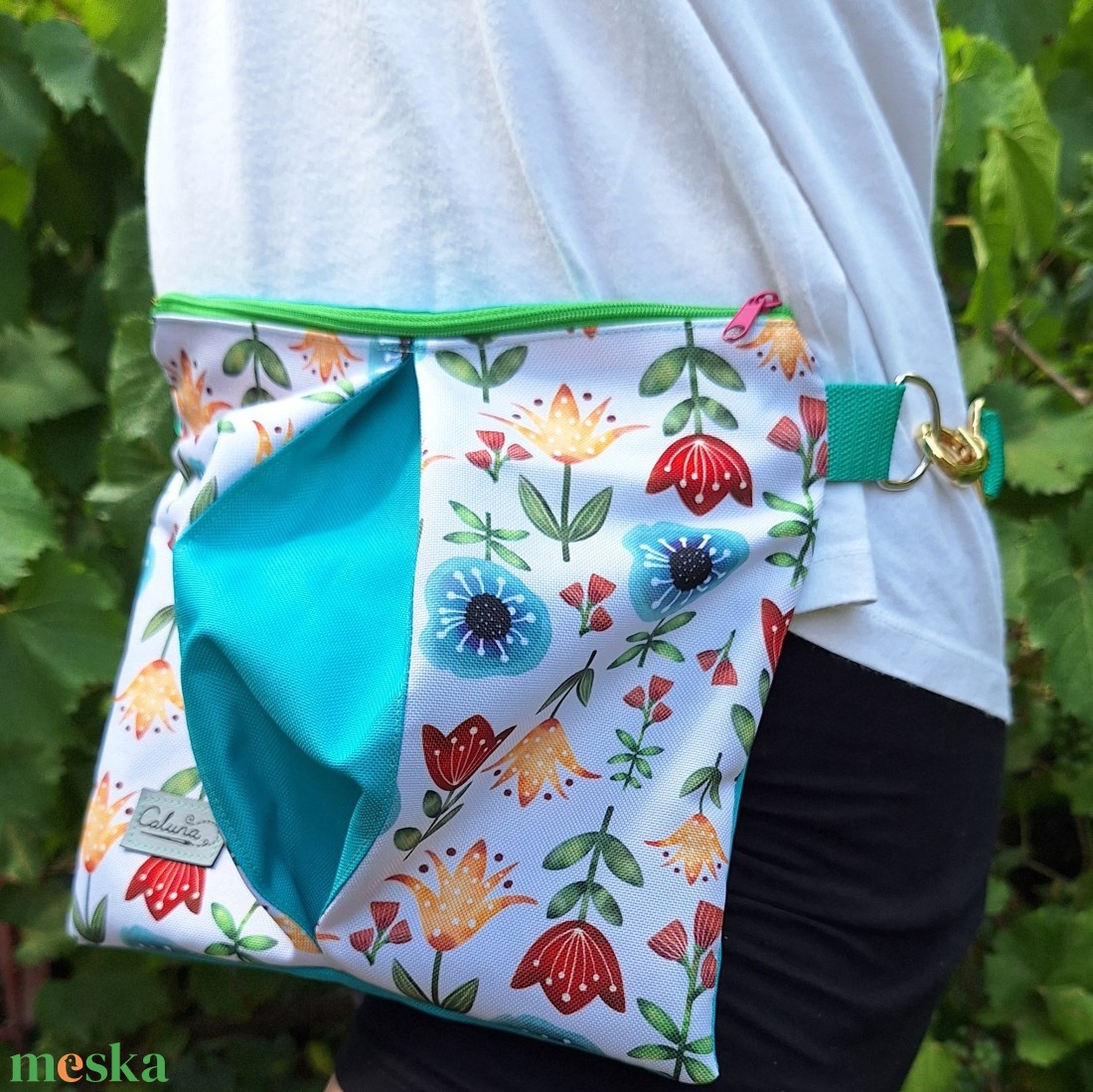 Cube Mini - Floral - táska & tok - kézitáska & válltáska - válltáska - Meska.hu Cube Mini - Floral - táska & tok - kézitáska & válltáska - válltáska - Meska.hu