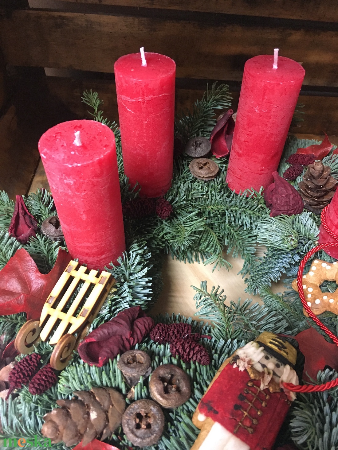 Adventi koszorú-nobilis fenyővel - karácsony - adventi díszek - adventi ablakdekoráció - Meska.hu