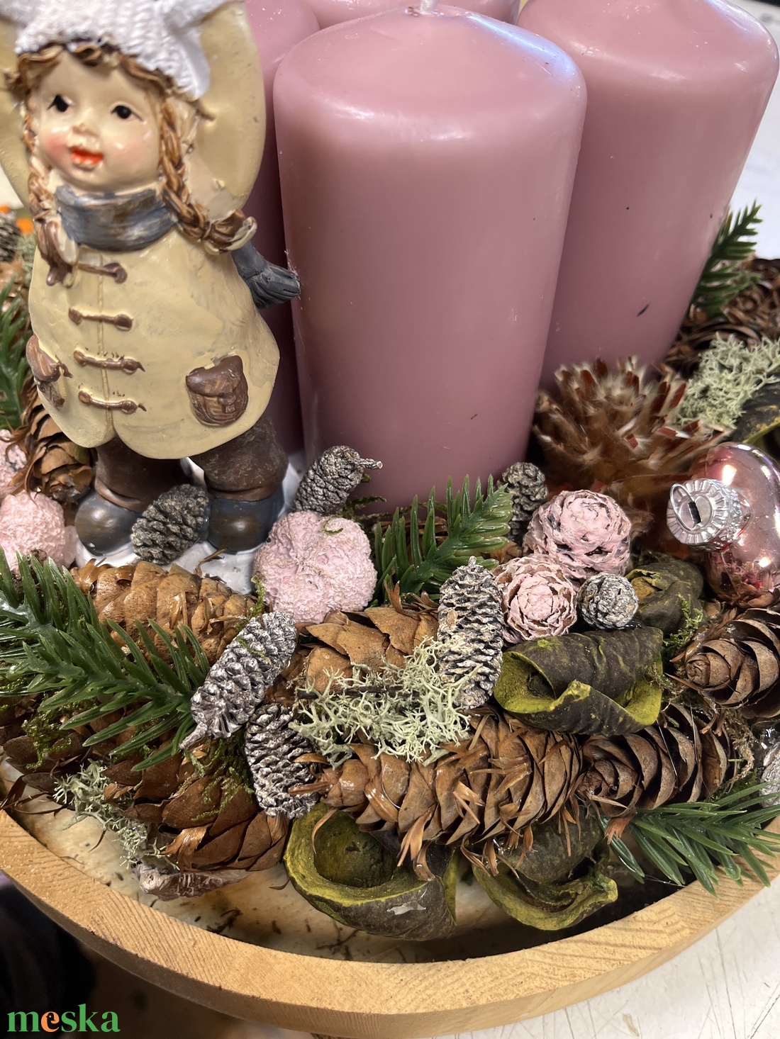 Nagy méretű Adventi tál- hógolyózó kislány   - karácsony - adventi díszek - adventi ablakdekoráció - Meska.hu