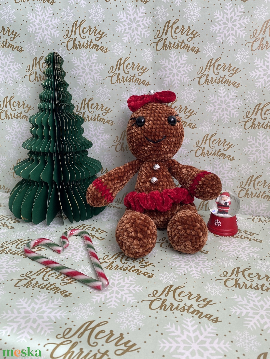 Horgolt Mézike - karácsony - karácsonyi lakásdekoráció - karácsonyi manók, figurák - Meska.hu