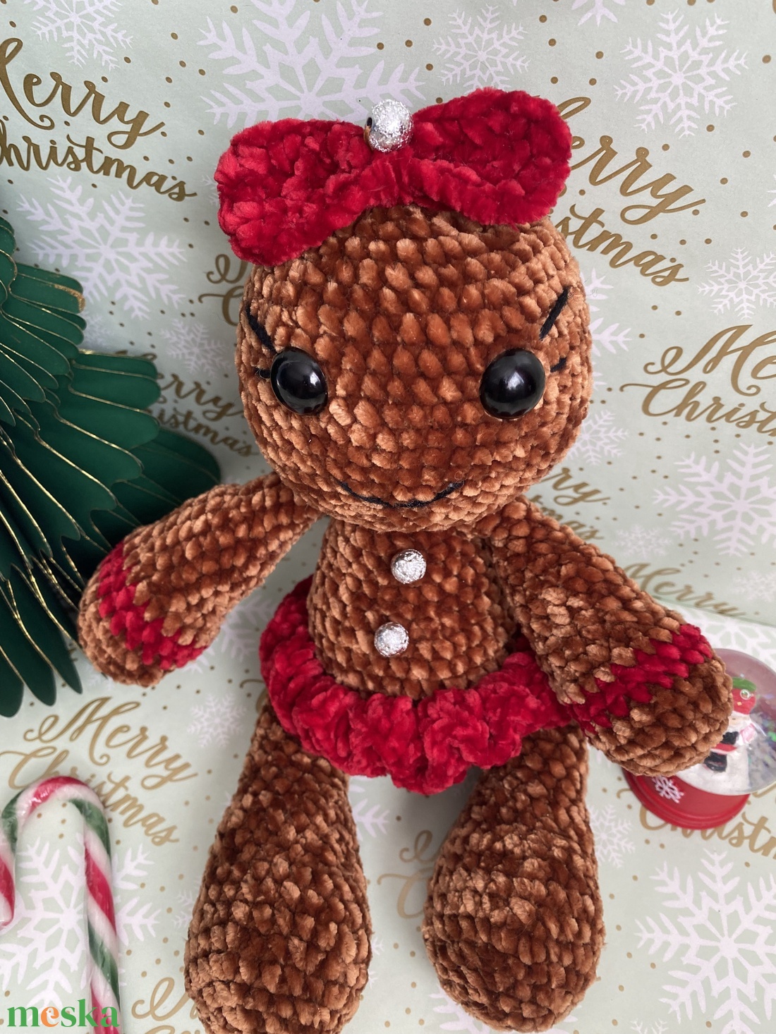 Horgolt Mézike - karácsony - karácsonyi lakásdekoráció - karácsonyi manók, figurák - Meska.hu