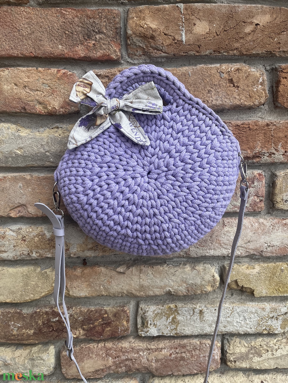 Levendula kör crossbody táska - táska & tok - kézitáska & válltáska - vállon átvethető táska - Meska.hu Levendula kör crossbody táska - táska & tok - kézitáska & válltáska - vállon átvethető táska - Meska.hu