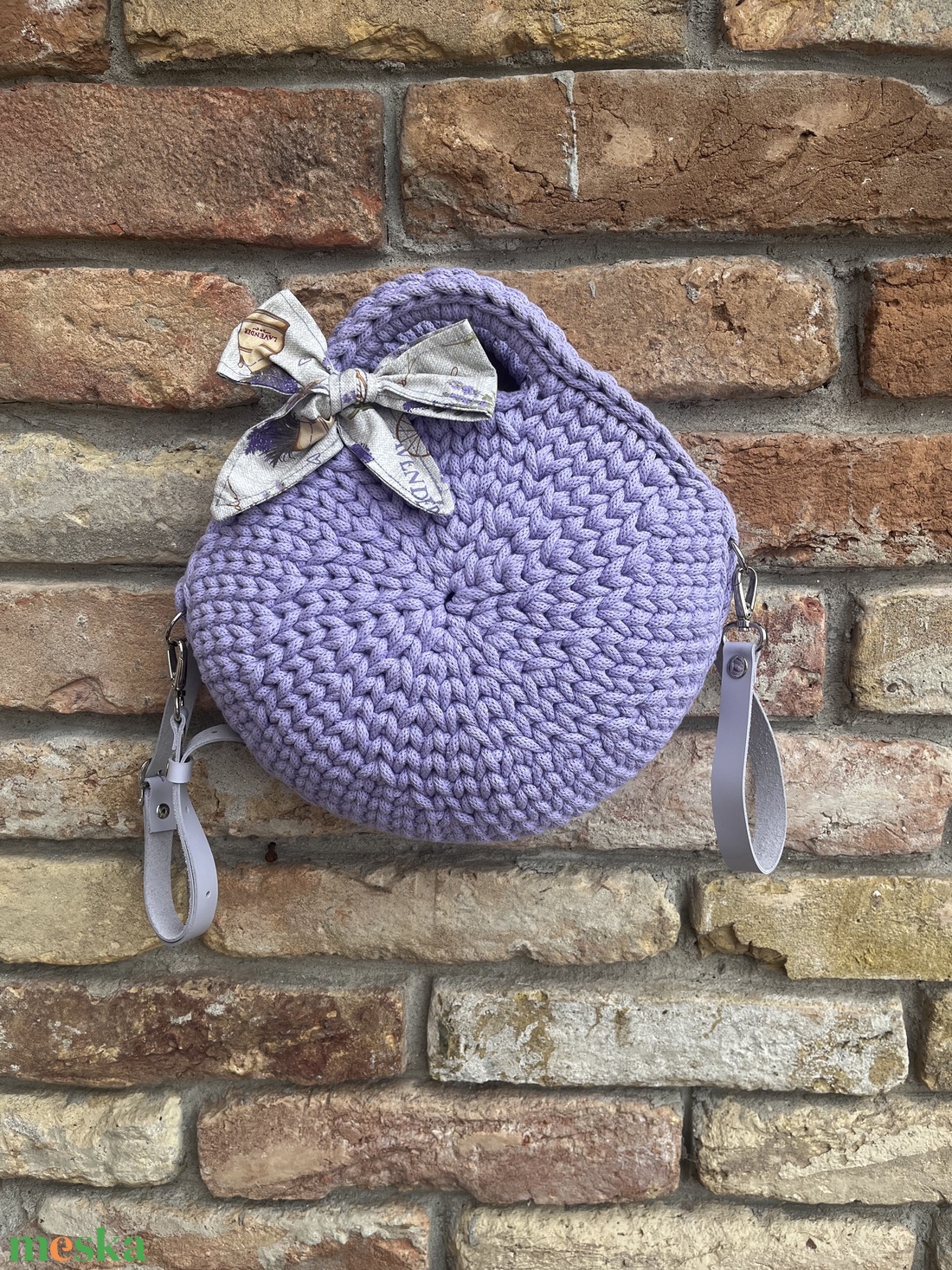 Levendula kör crossbody táska - táska & tok - kézitáska & válltáska - vállon átvethető táska - Meska.hu Levendula kör crossbody táska - táska & tok - kézitáska & válltáska - vállon átvethető táska - Meska.hu
