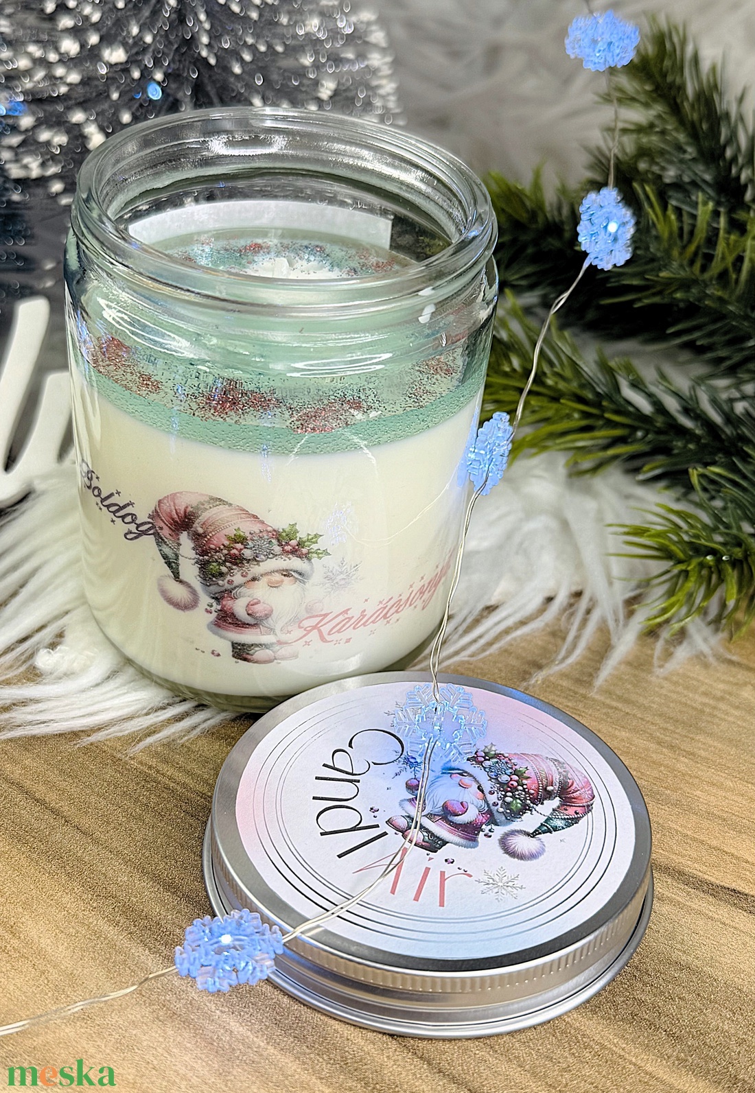 CandlAir Karácsonyi Manó üvegtégelyes szójaviasz illatgyertya - otthon & életmód - gyertya, illat, aroma - gyertya - Meska.hu