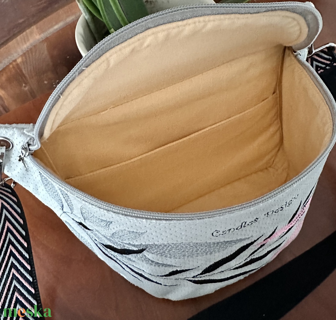 Divatos szürke női övtáska (crossbody) - táska & tok - övtáska - Meska.hu Divatos szürke női övtáska (crossbody) - táska & tok - övtáska - Meska.hu
