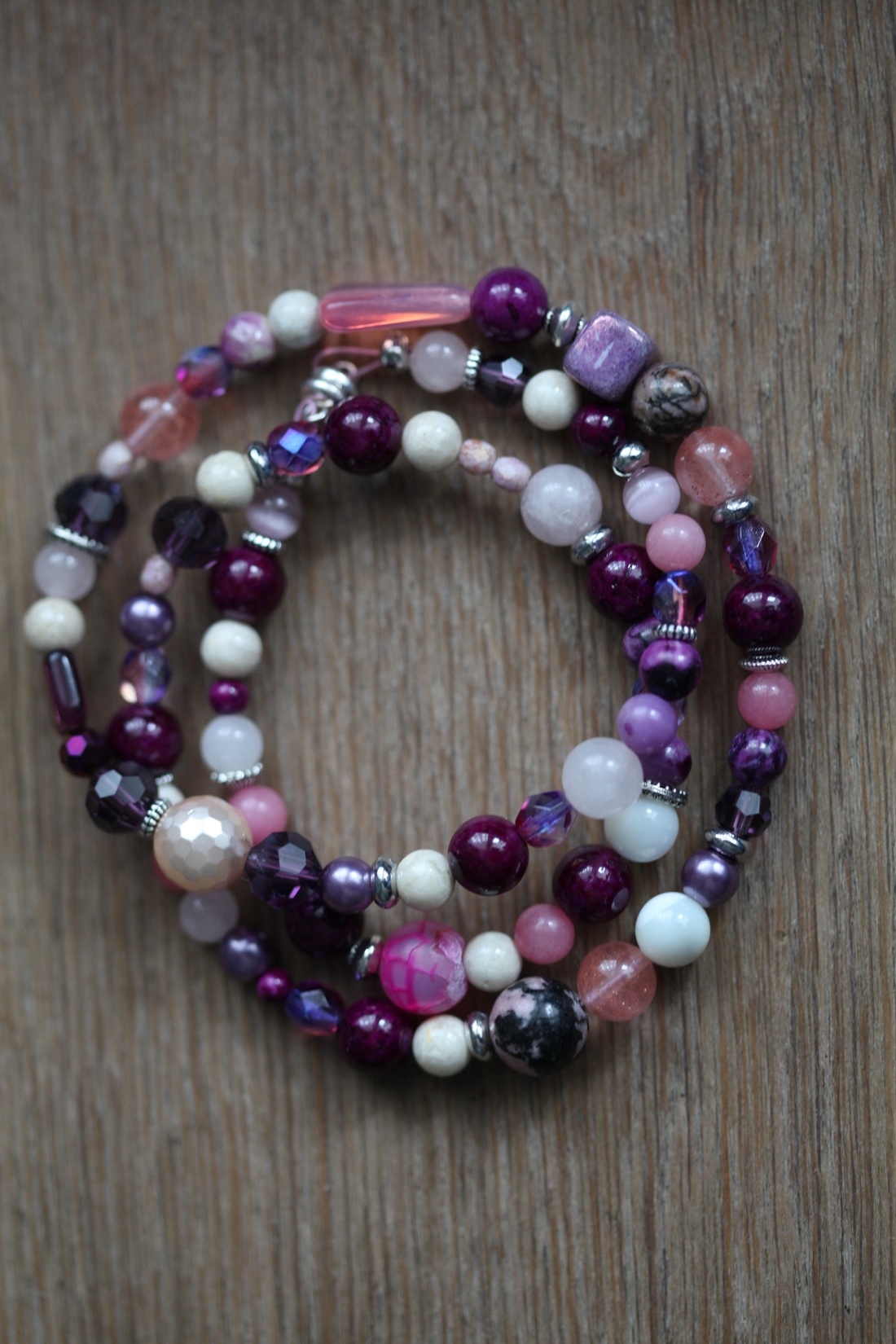 Lila-rózsaszín 3 soros karkötő vagy nyaklánc -  - Meska.hu