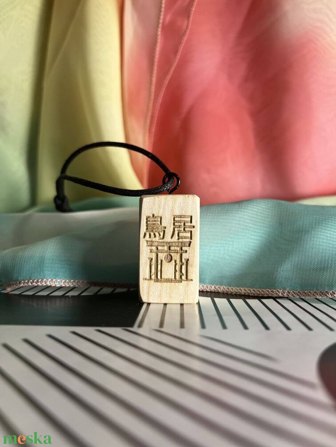 Torii kapu talizmán - táska & tok - kulcstartó & táskadísz - táskaakasztó - Meska.hu