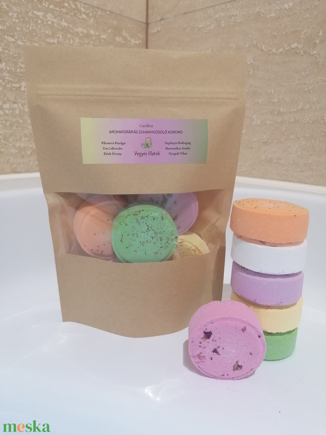 Zuhanygőzölő korong, vegyes illat  aromaterápiás, illóolaj tartalmú korongok- ajándéknak is tökéletes  - szépségápolás - szappan & fürdés - fürdősó, fürdőgolyó, habfürdő - Meska.hu