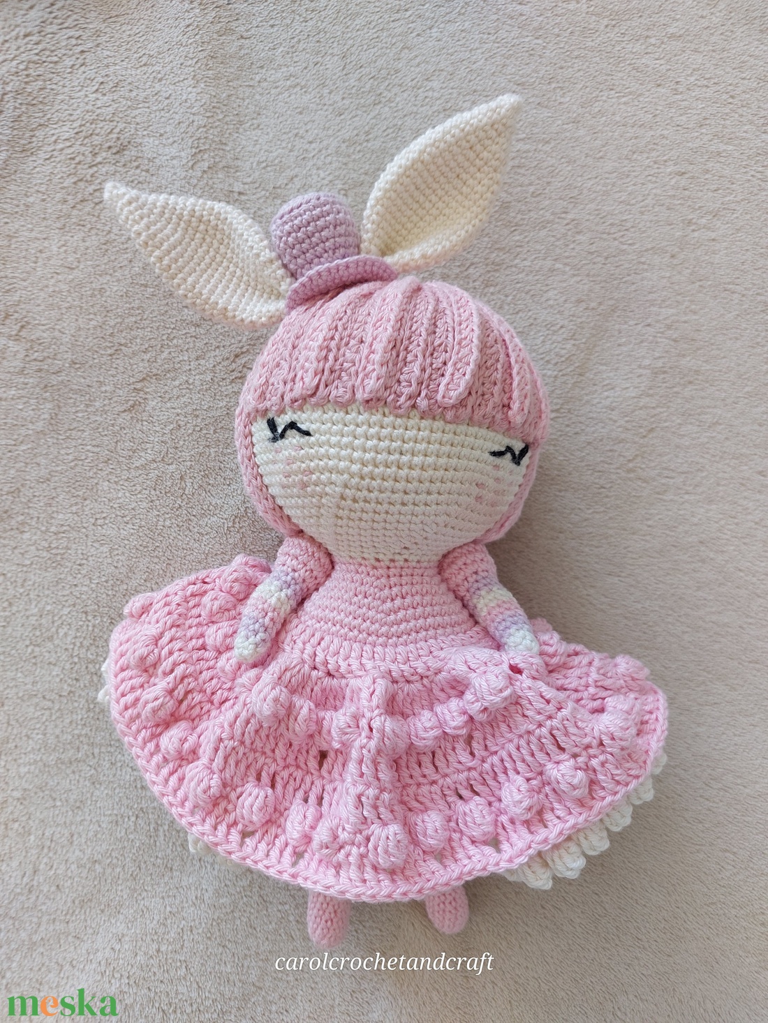 Nyuszilány baba - játék & sport - plüssállat & játékfigura - ember - Meska.hu