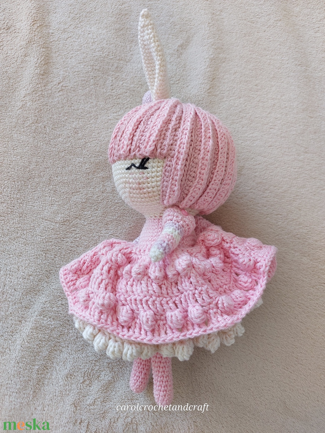 Nyuszilány baba - játék & sport - plüssállat & játékfigura - ember - Meska.hu