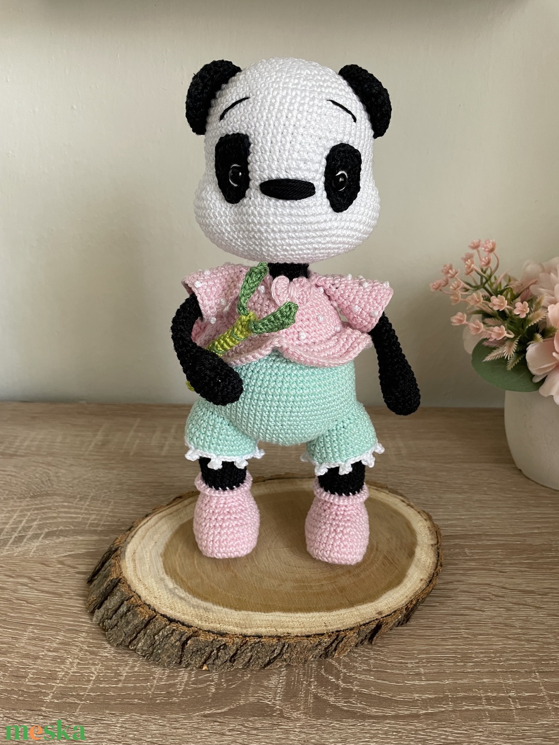 Horgolt panda maci akciós termékkép 1