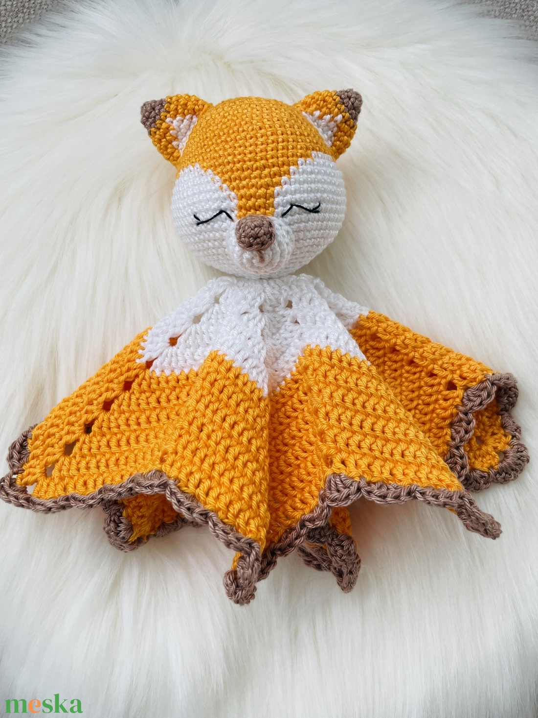 Horgolt babajáték - rókakendős - baba - mama - baba játékok - szundikendő, alvóka - Meska.hu