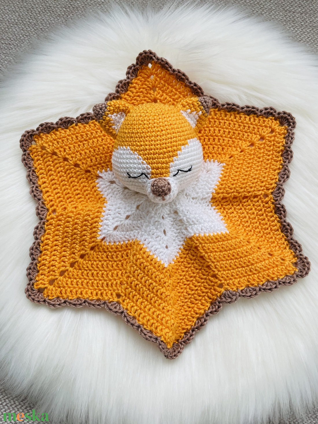 Horgolt babajáték - rókakendős - baba - mama - baba játékok - szundikendő, alvóka - Meska.hu