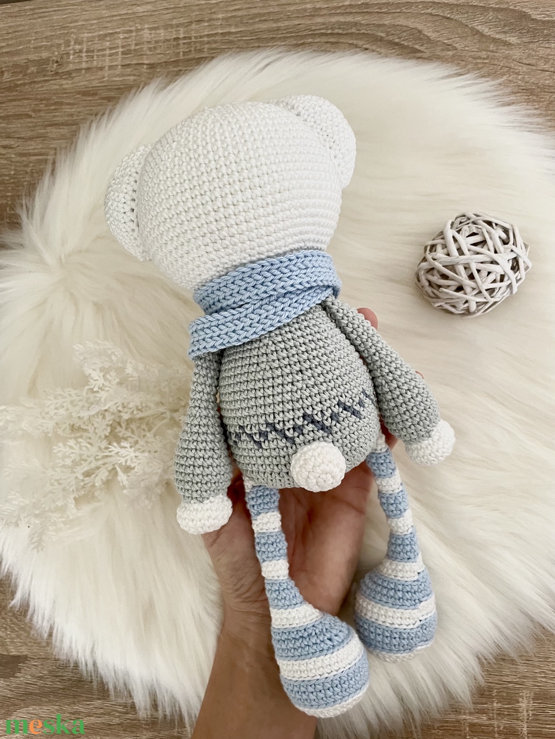 Horgolt jegesmaci - játék & sport - plüssállat & játékfigura - maci - Meska.hu