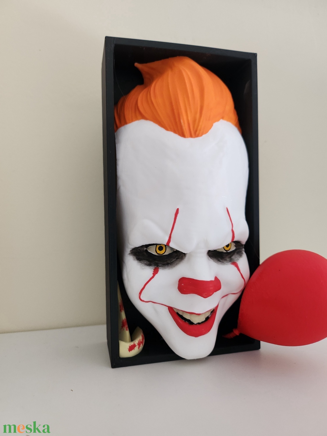 Pennywise - AZ a bohóc könyvtámasz  - otthon & életmód - dekoráció - asztal és polc dekoráció - asztaldísz - Meska.hu