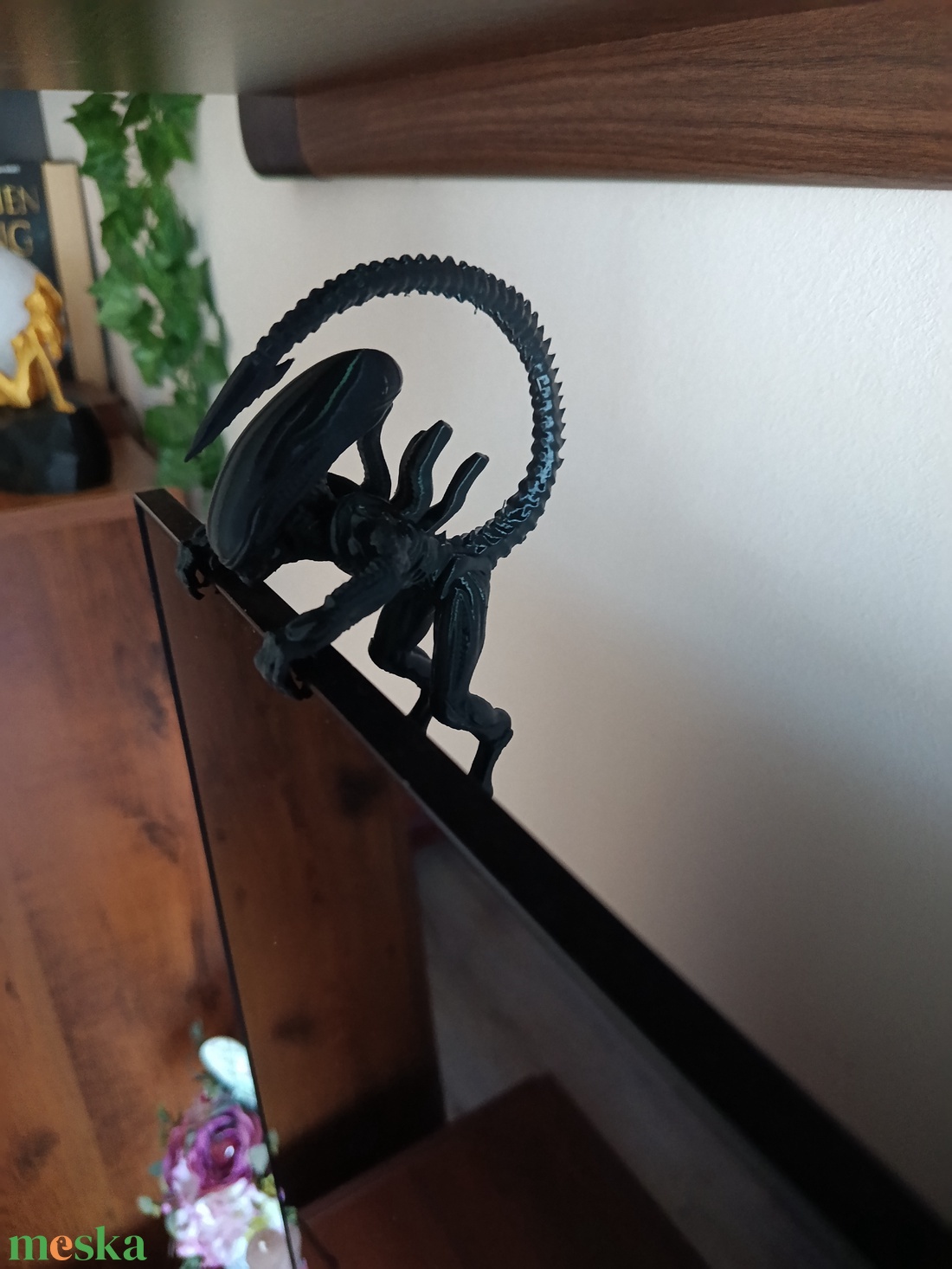 Alien monitor vagy tv dísz  - otthon & életmód - dekoráció - asztal és polc dekoráció - asztaldísz - Meska.hu