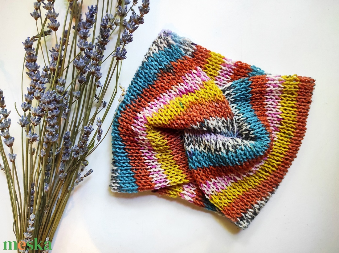 MARGARÉTA kötött fülvédő - ruha & divat - sál, sapka, kendő - fejpánt - Meska.hu