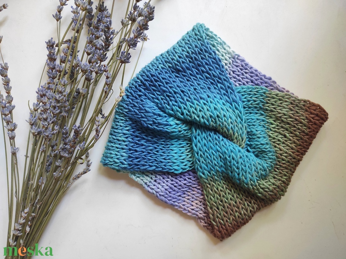 LILIOM kötött fülvédő - ruha & divat - sál, sapka, kendő - fejpánt - Meska.hu