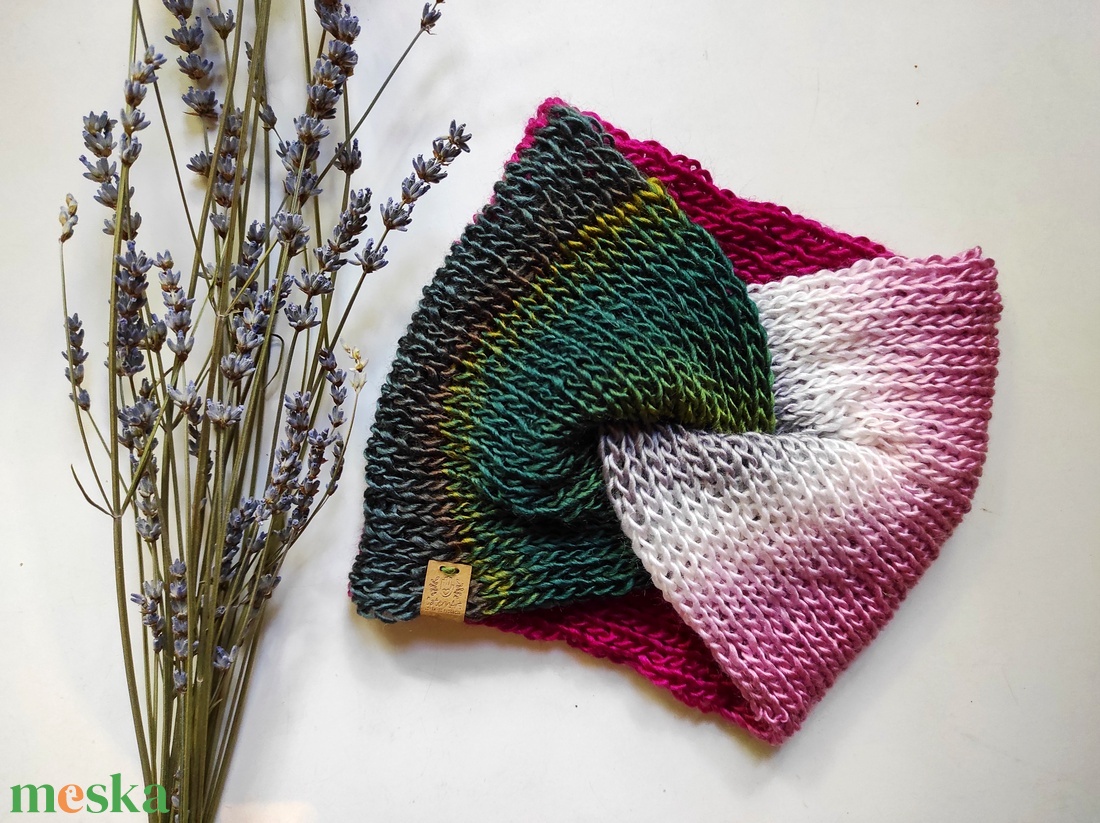 VIRÁAGCSOKOR kötött fülvédő  - ruha & divat - sál, sapka, kendő - fejpánt - Meska.hu