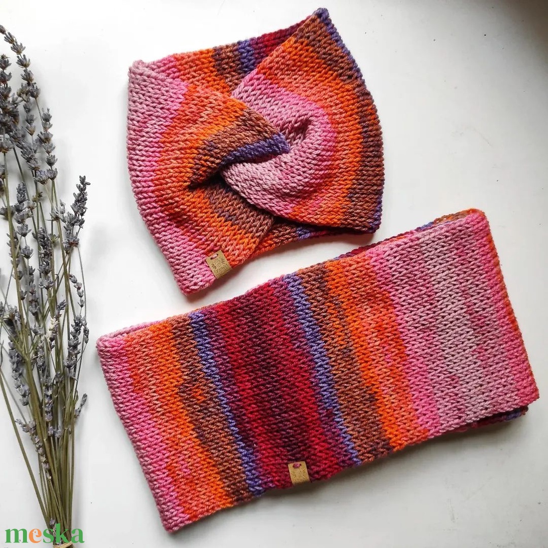 NAPFELKELTE kötött fülvédő-körsál szett - ruha & divat - sál, sapka, kendő - sapka & sál szett - Meska.hu