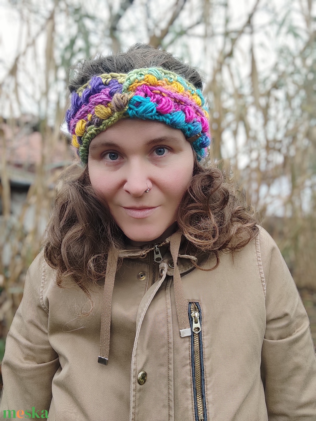 SZIVÁRVÁNY horgolt, bogyós fülvédő - ruha & divat - sál, sapka, kendő - fejpánt - Meska.hu