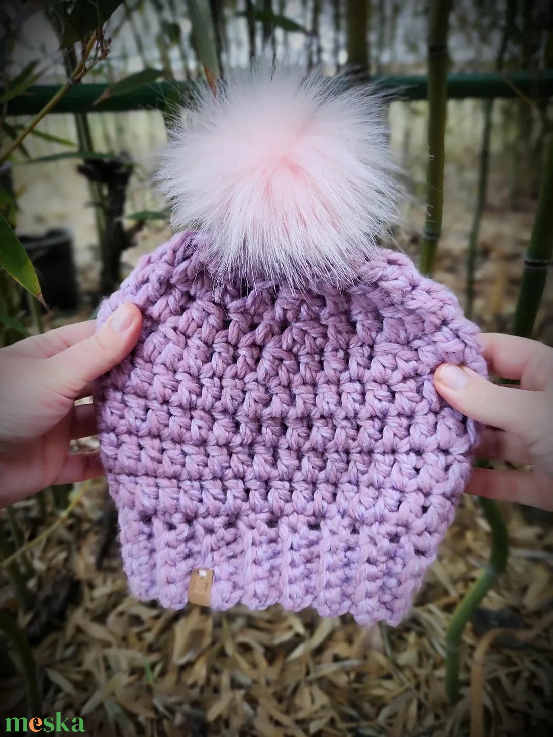 RÓZSASZIROM horgolt sapka  - ruha & divat - sál, sapka, kendő - sapka - Meska.hu