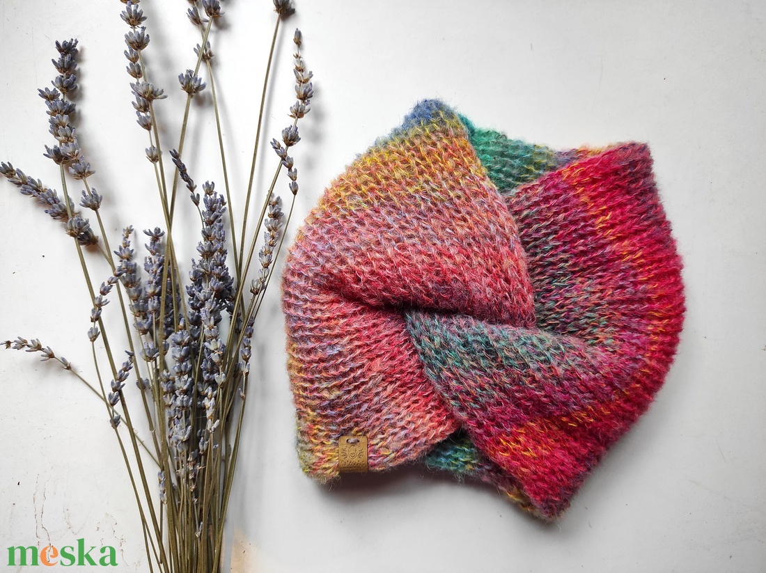 TÜNDÉRKERT kötött fülvédő - ruha & divat - sál, sapka, kendő - fejpánt - Meska.hu