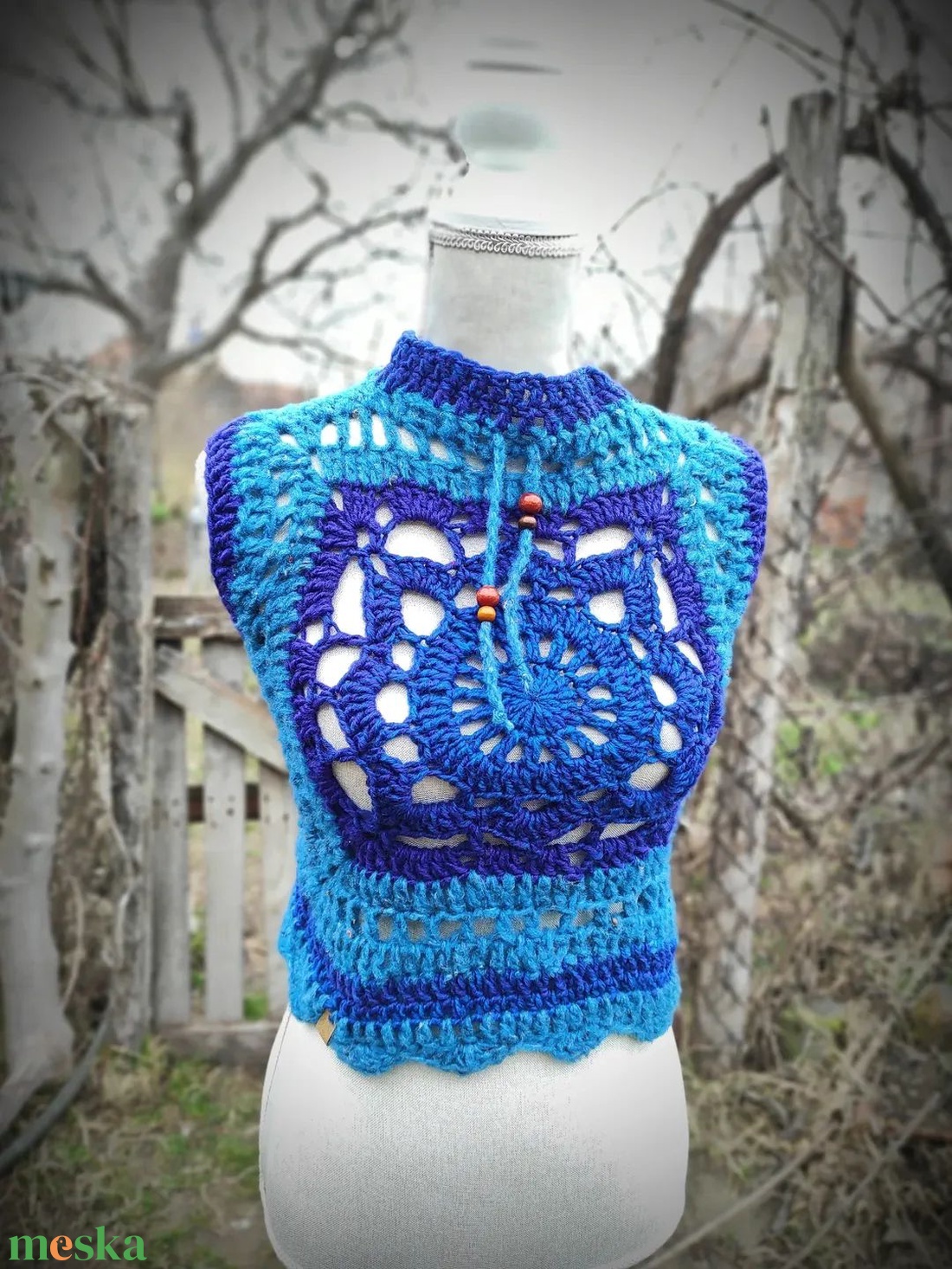 BÚZAVIRÁG horgolt garbós mellény  - ruha & divat - női ruha - mellény - Meska.hu