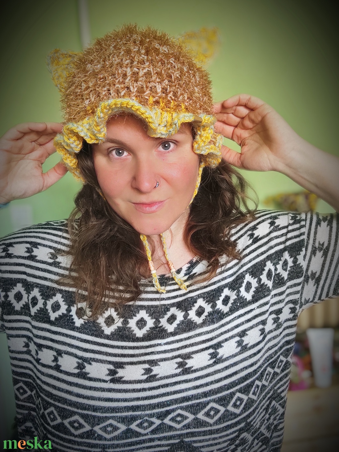  LUNA horgolt cicafüles kalap - ruha & divat - sál, sapka, kendő - kalap - Meska.hu