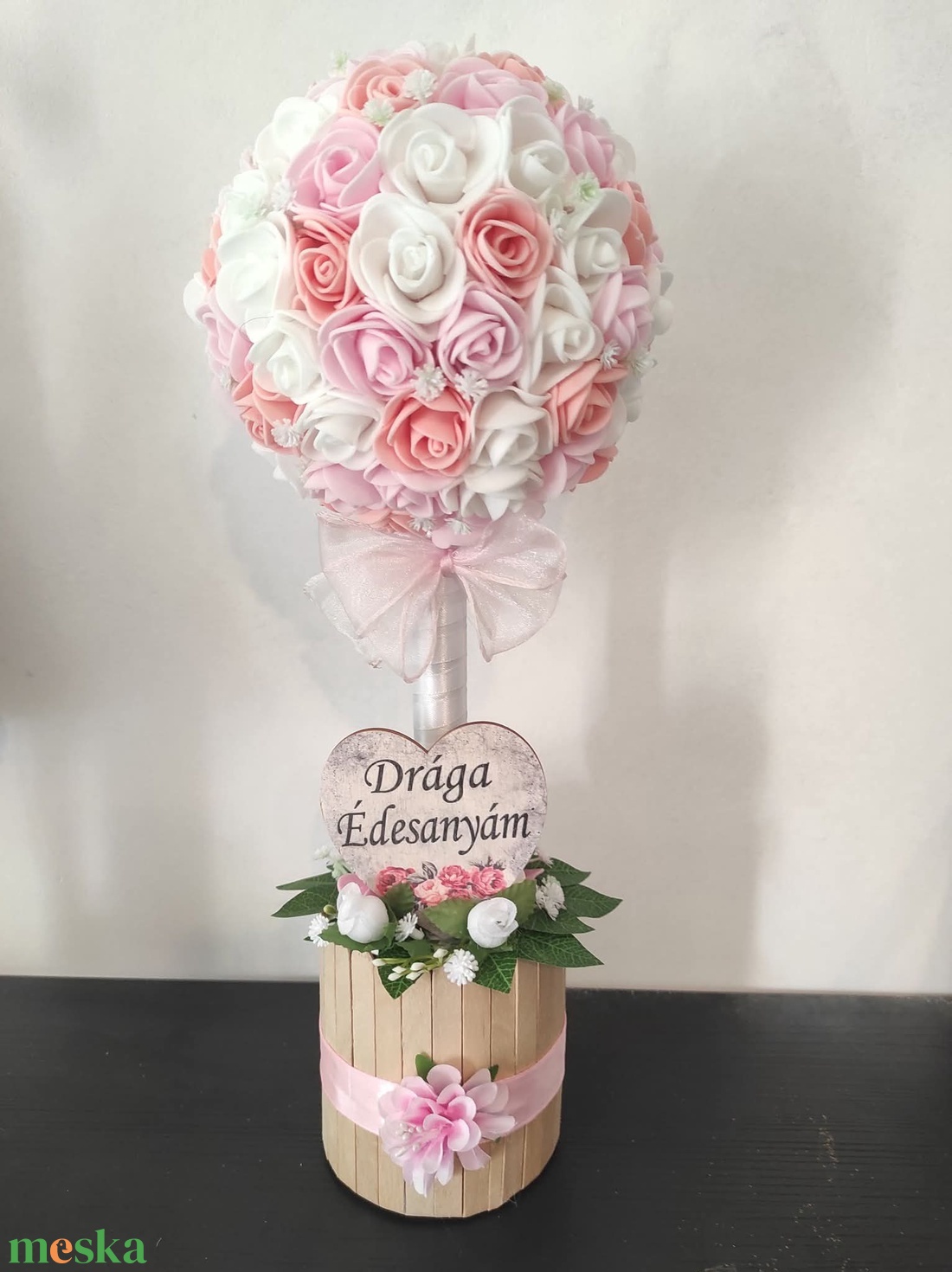 Anyák napi gömbfa - otthon & életmód - virágdekoráció - virágdíszek - asztali virágdísz - Meska.hu