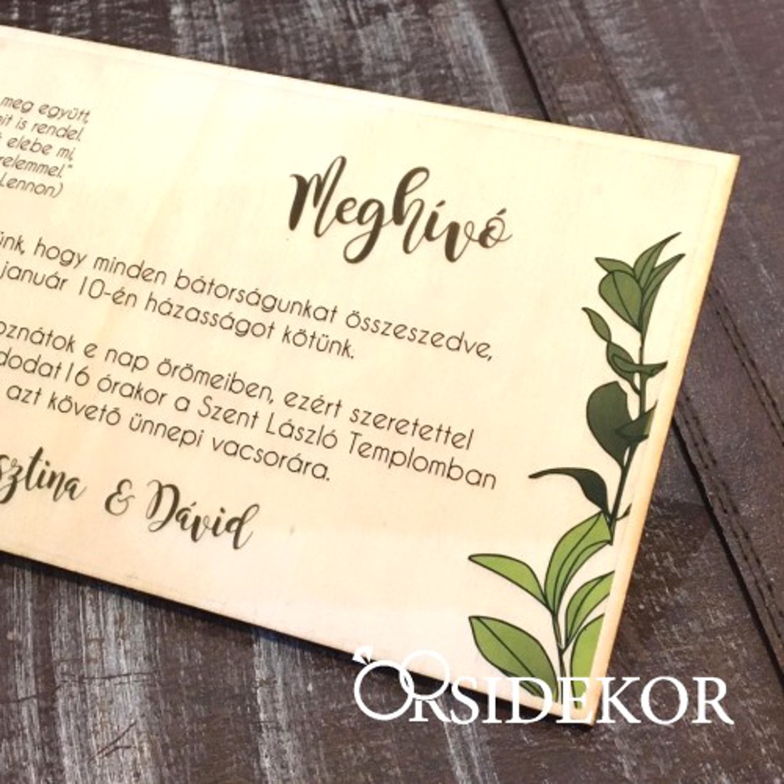 Esküvői meghívó fából, nyomtatott greenery grafikával - esküvő - meghívó & kártya - meghívó - Meska.hu