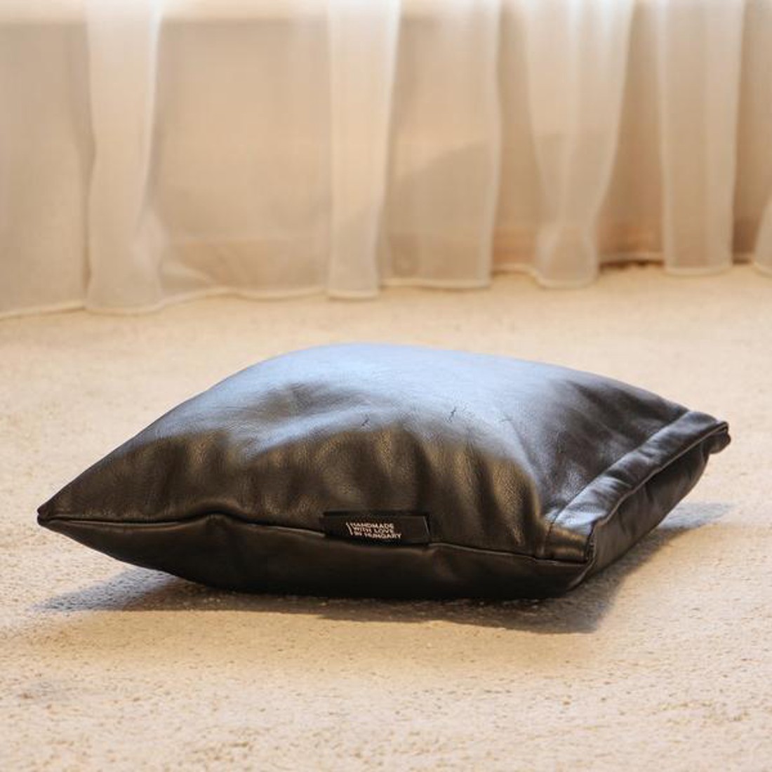 Nappa Bőr Babzsák Párna -  - Meska.hu