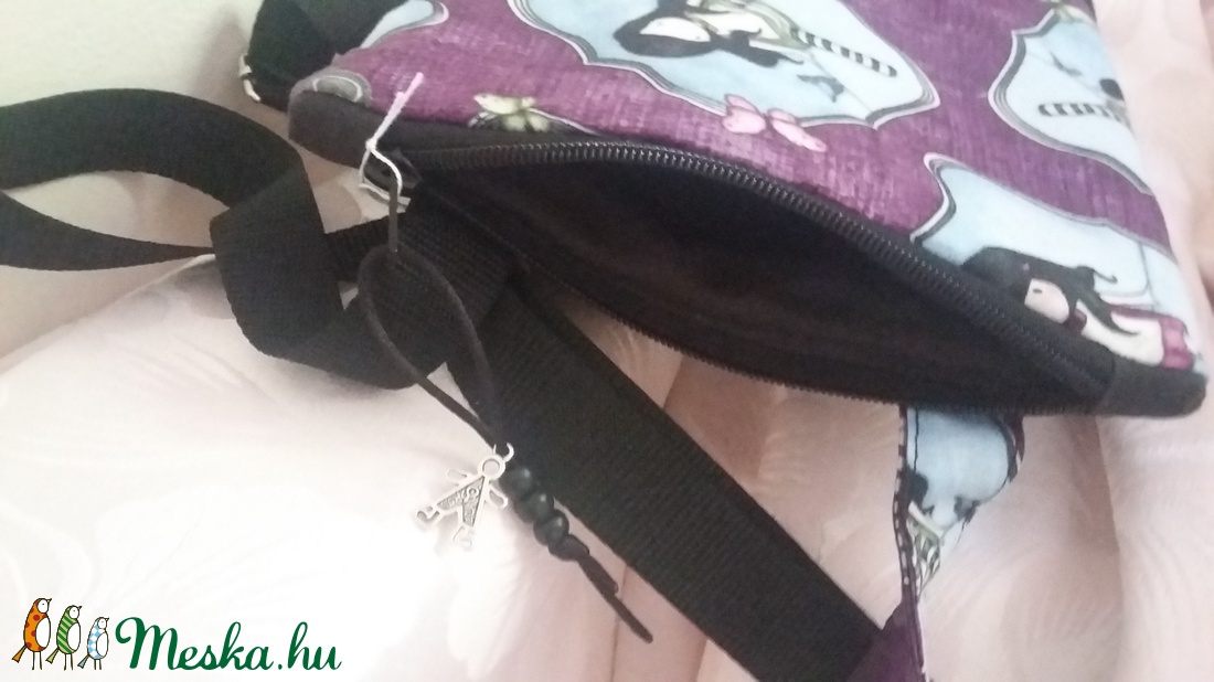 Oldaltáska Santoro mintával - táska & tok - kézitáska & válltáska - válltáska - Meska.hu