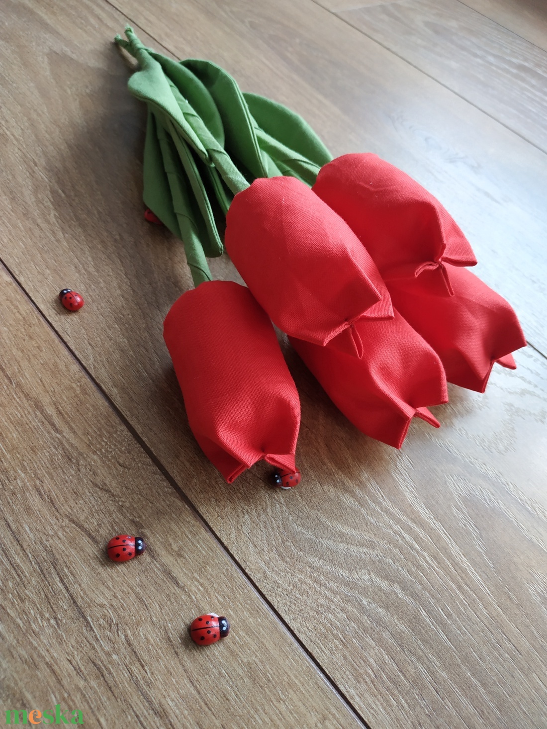 Piros tulipánok katicával (5db/szett) - otthon & életmód - dekoráció - asztal és polc dekoráció - asztaldísz - Meska.hu Piros tulipánok katicával (5db/szett) - otthon & életmód - dekoráció - asztal és polc dekoráció - asztaldísz - Meska.hu