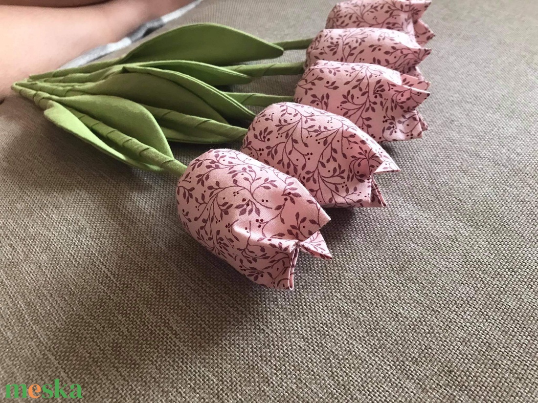 Mályva színű tulipánok katicával (5db/szett) - otthon & életmód - dekoráció - virágdísz és tartó - csokor & virágdísz - Meska.hu Mályva színű tulipánok katicával (5db/szett) - otthon & életmód - dekoráció - virágdísz és tartó - csokor & virágdísz - Meska.hu