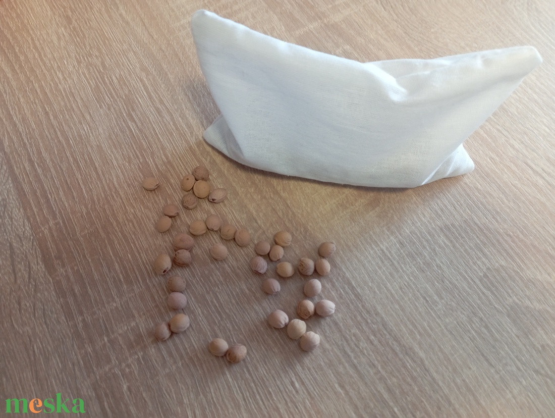 Meggymag párna - szépségápolás - egészségmegőrzési kellékek - meggymagpárna - Meska.hu Meggymag párna - szépségápolás - egészségmegőrzési kellékek - meggymagpárna - Meska.hu