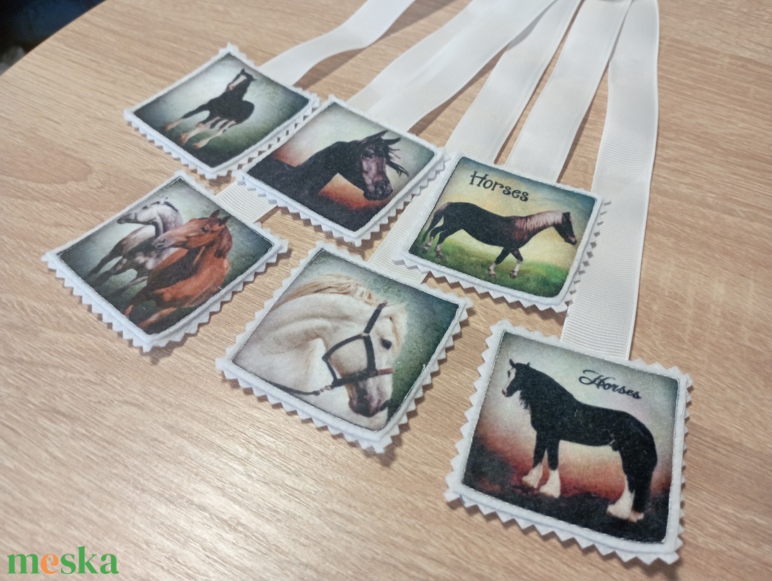 Szalagos könyvjelző lovak 6db-os szett - könyv & zene - könyvjelző - Meska.hu Szalagos könyvjelző lovak 6db-os szett - könyv & zene - könyvjelző - Meska.hu