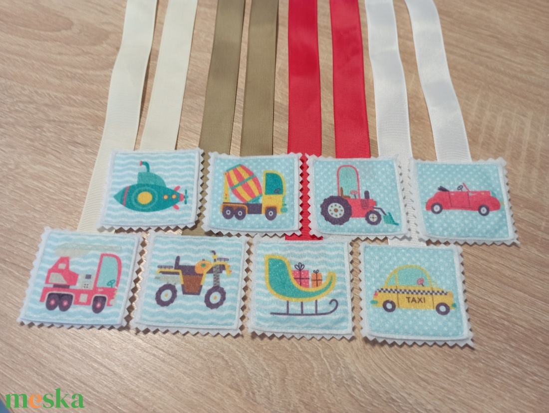 Színes szalagos könyvjelzők - könyv & zene - könyvjelző - Meska.hu