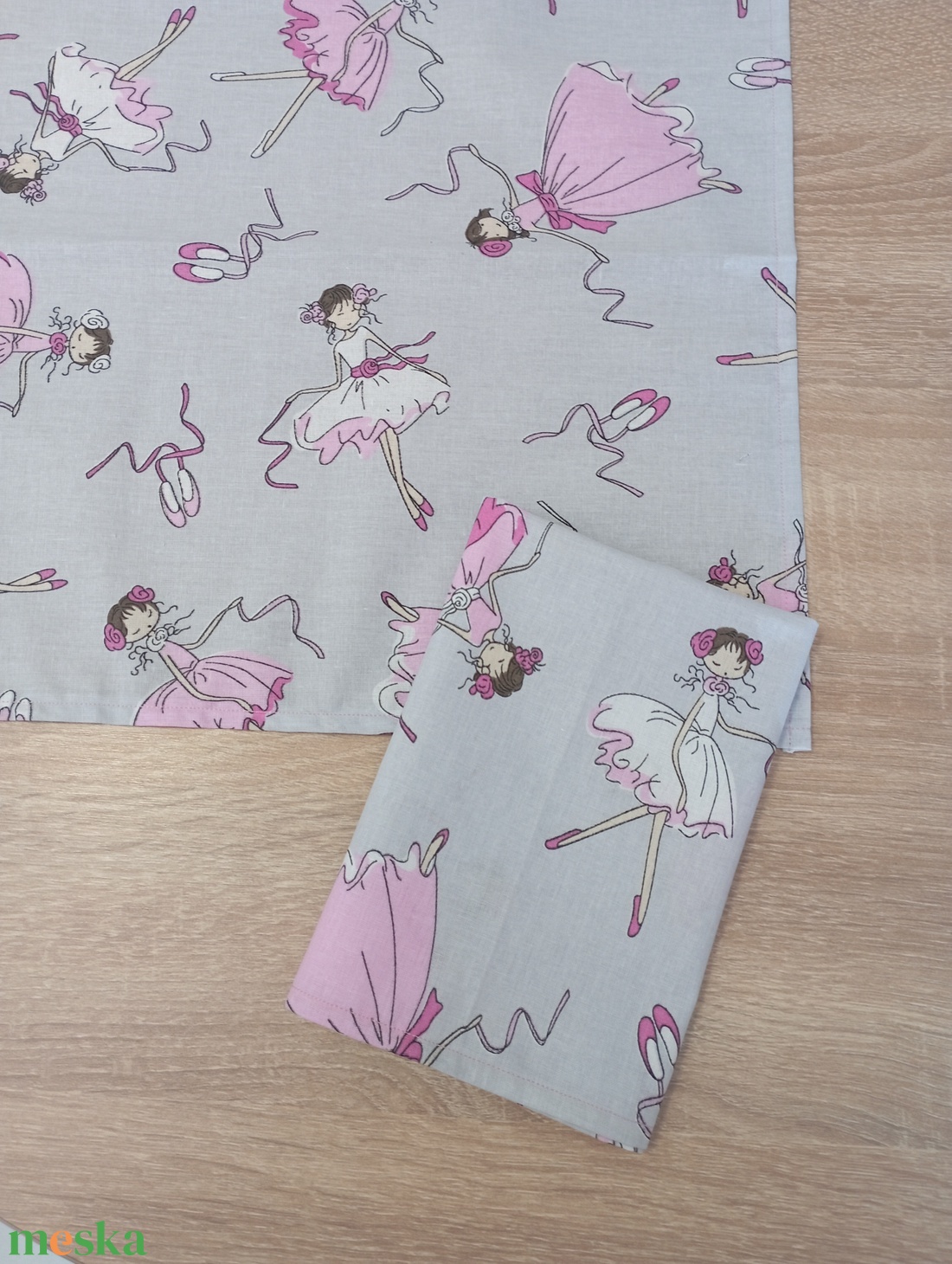 Textilszalvéták (balerina) - otthon & életmód - konyhafelszerelés, tálalás - konyhai textil - szalvéta - Meska.hu Textilszalvéták (balerina) - otthon & életmód - konyhafelszerelés, tálalás - konyhai textil - szalvéta - Meska.hu