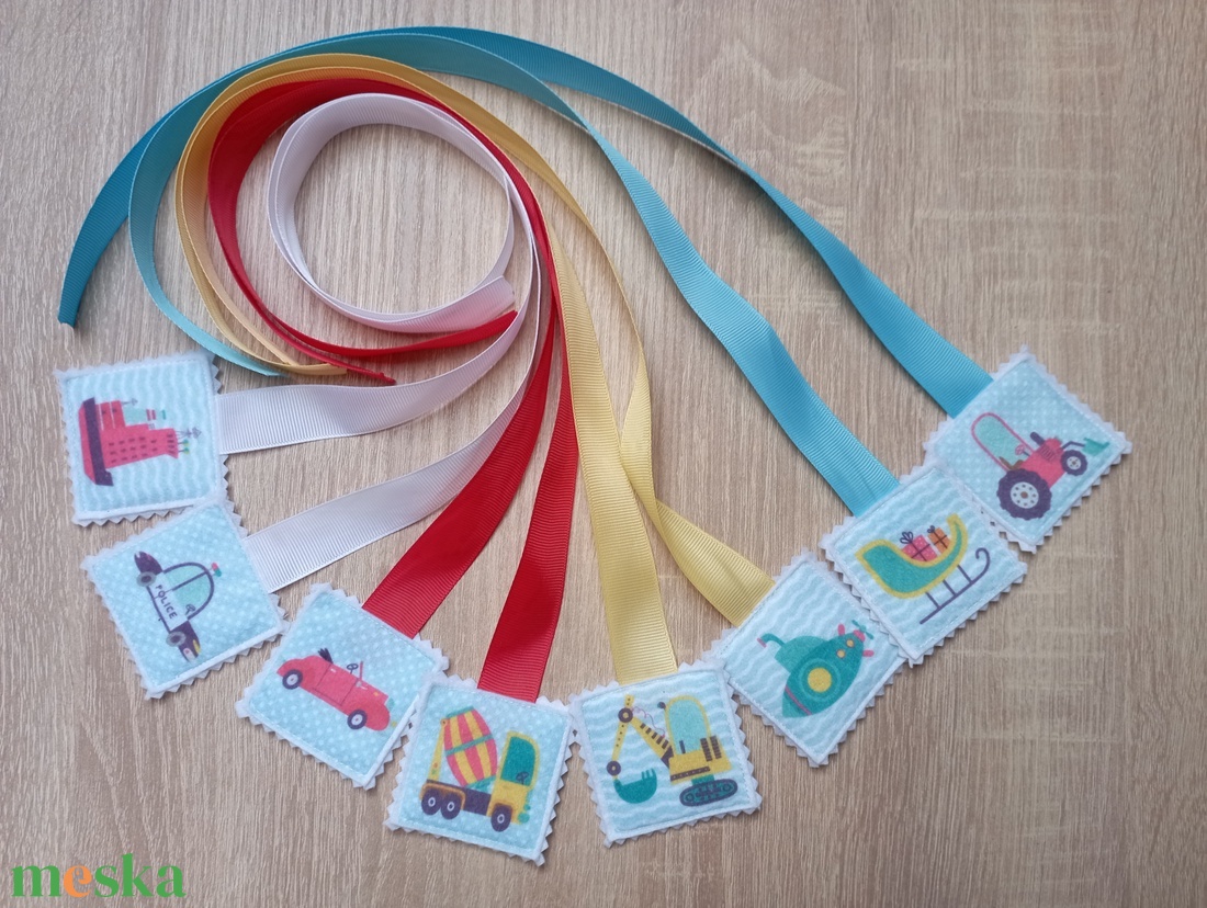 Színes szalagos könyvjelzők - könyv & zene - könyvjelző - Meska.hu