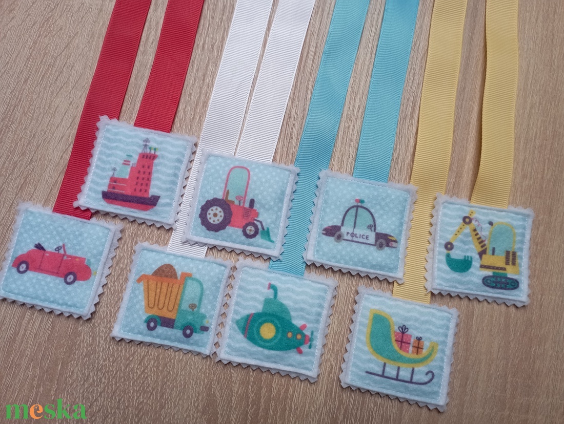 Színes szalagos könyvjelzők 4 - könyv & zene - könyvjelző - Meska.hu