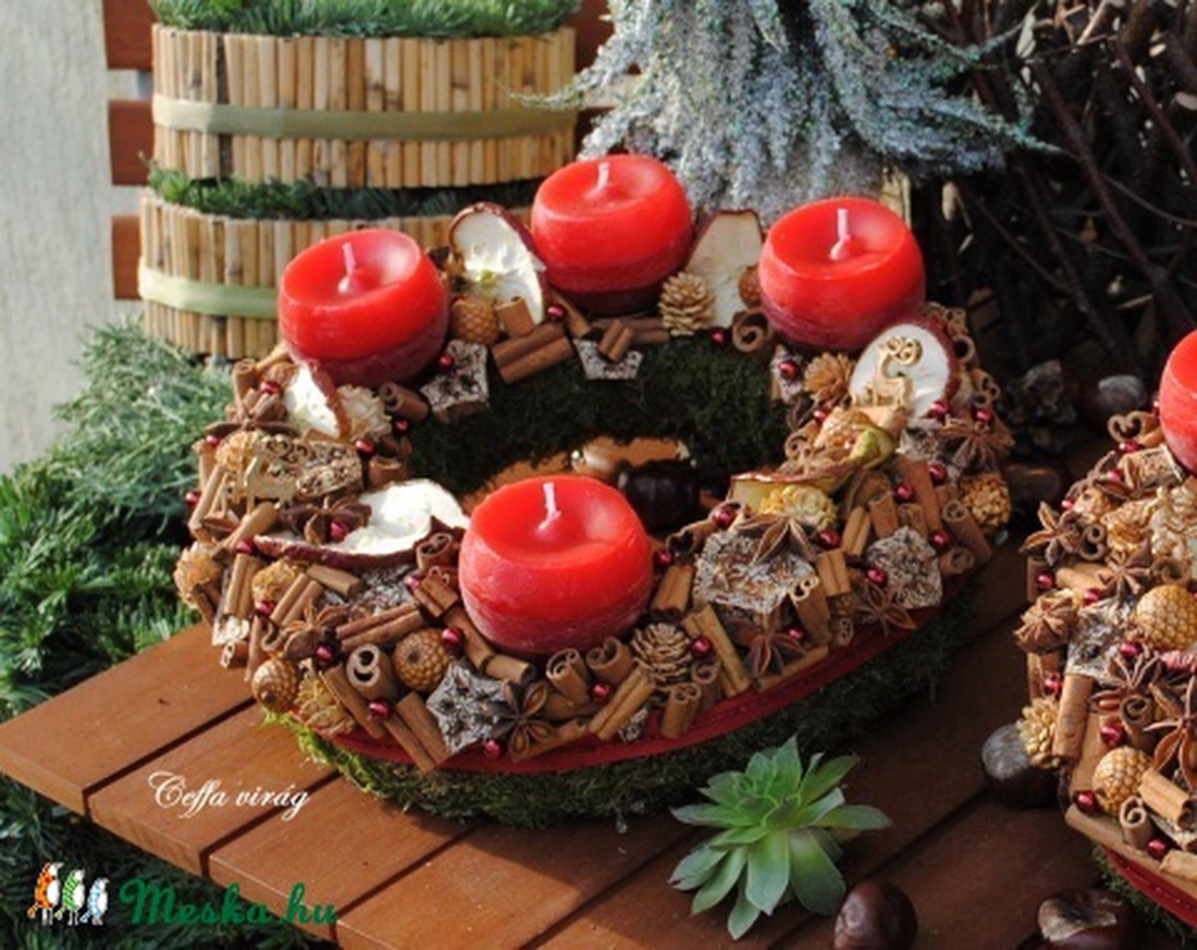 RENDELHETŐ !!! Keleties adventi koszorú, mohaalapon  -  - Meska.hu